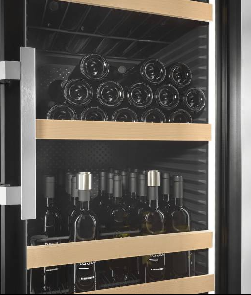 LIEBHERR WIJNBEWAARKAST  WFBli774120