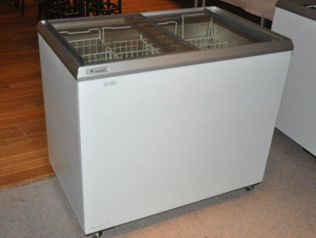 DIEPV CARAVELL 400 CD GLAS DEUR